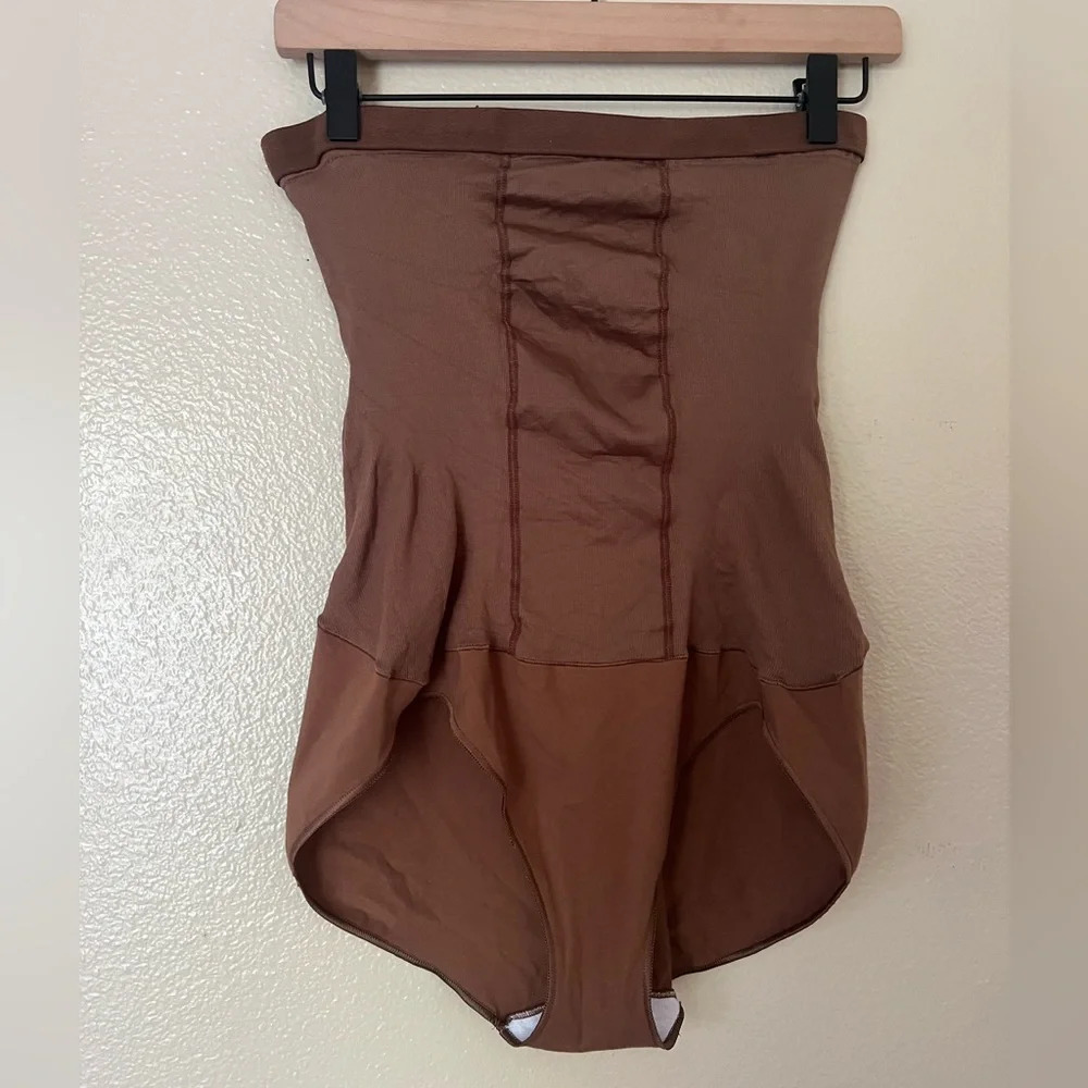 SPANX Shapewear‎ 2 for $22 ❇️